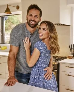 MAE TIERED MINI DRESS -Style Vibe Shop BOTH 03 1120 7b58872c c795 4dfa 9780 2773d86628c5