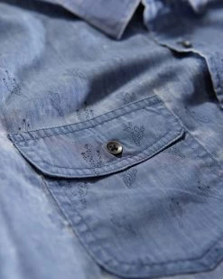 CARLSBAD CACTUS PRINT VINTAGE SOFT SHIRT (FINAL SALE) -Style Vibe Shop DETAILS 2 003