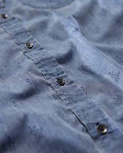 CARLSBAD CACTUS PRINT VINTAGE SOFT SHIRT (FINAL SALE) -Style Vibe Shop DETAILS 2 005