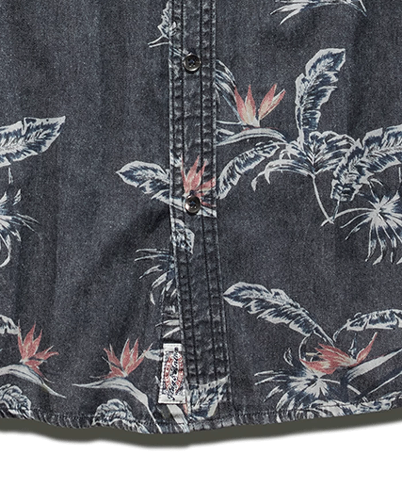 PINECREST PALM PRINT SHIRT (FINAL SALE) 8 PINECREST PALM PRINT SHIRT (FINAL SALE) - Image 6