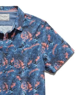 POMPANO VINTAGE WASHED TROPICAL PRINT SHIRT (FINAL SALE) 9 POMPANO VINTAGE WASHED TROPICAL PRINT SHIRT (FINAL SALE) -Style Vibe Shop SP23WS1113 POMPANO SS VINTAGE WASH TROPICAL PRINT SHIRT NAVY CORAL 004 bb834655 4b40 4c26 8fde be3bfc2a1760